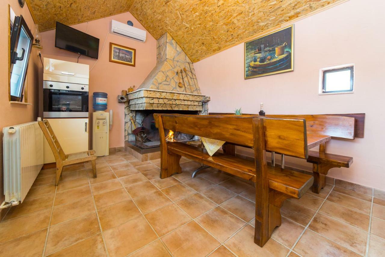Holiday Home Ana Labin  ภายนอก รูปภาพ